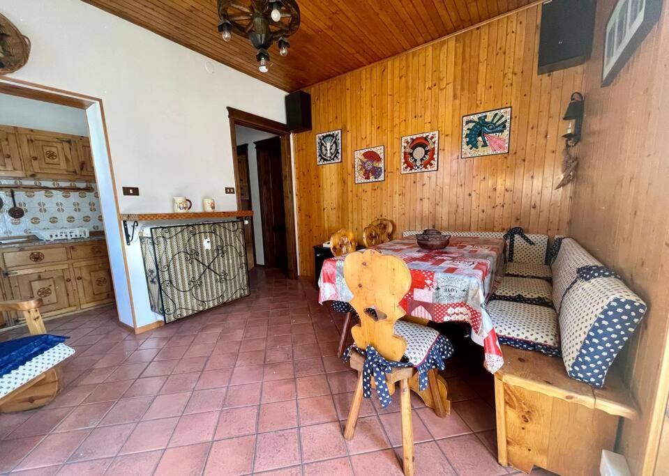 Apartament Rustic House Aosta Zewnętrze zdjęcie